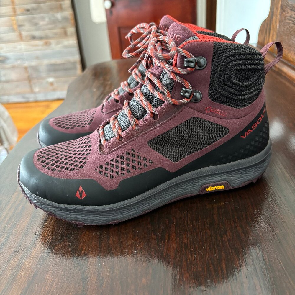 Vasque Breeze LT NTX Maroon/Purple Hiking Boots - Size 6.5